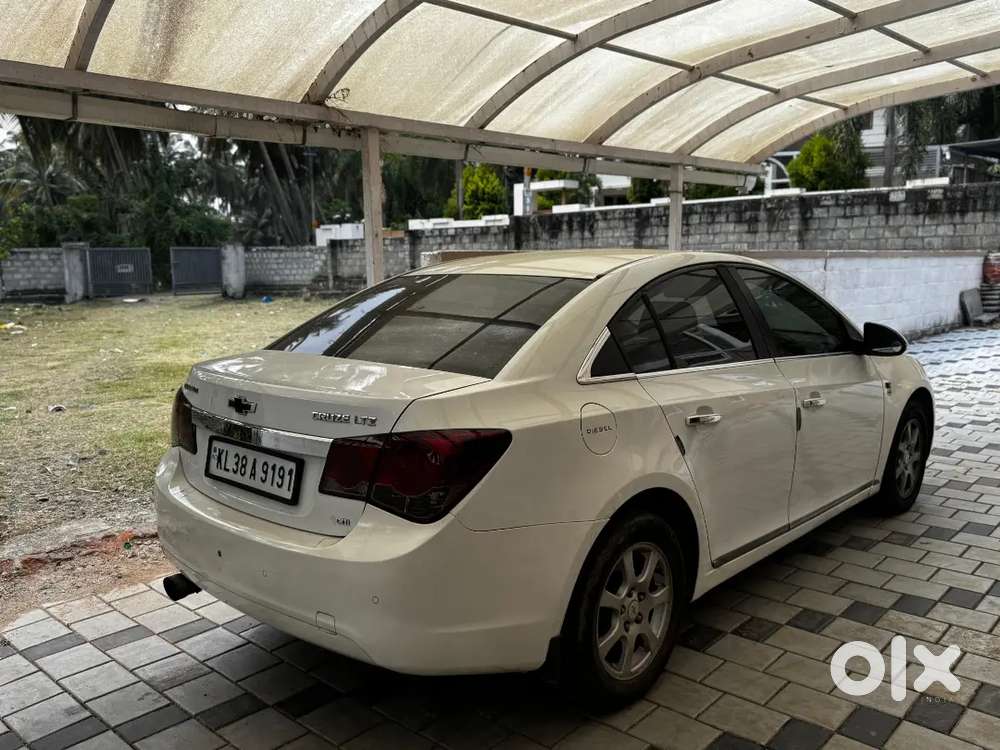 Chevrolet Cruze – Well Maintained
* Chevrolet Cruze Ltz 2010