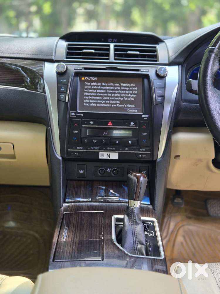 Toyota Camry Hybrid 2.5, 2017, Petrol