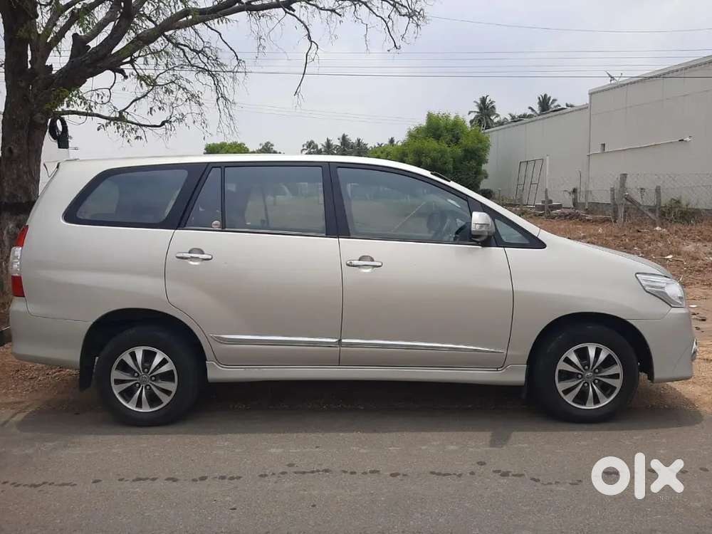 Tn39 Vehicle Toyota Innova 2.5 V 2015