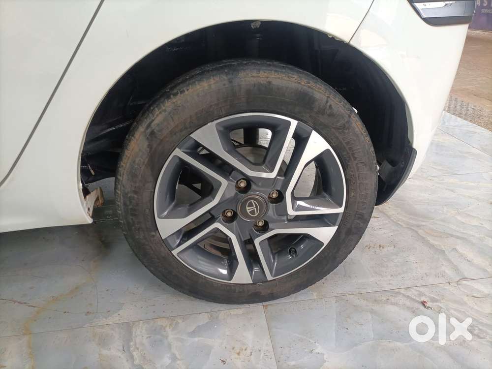 Tata Tiago Xza Plus, 2021, Petrol