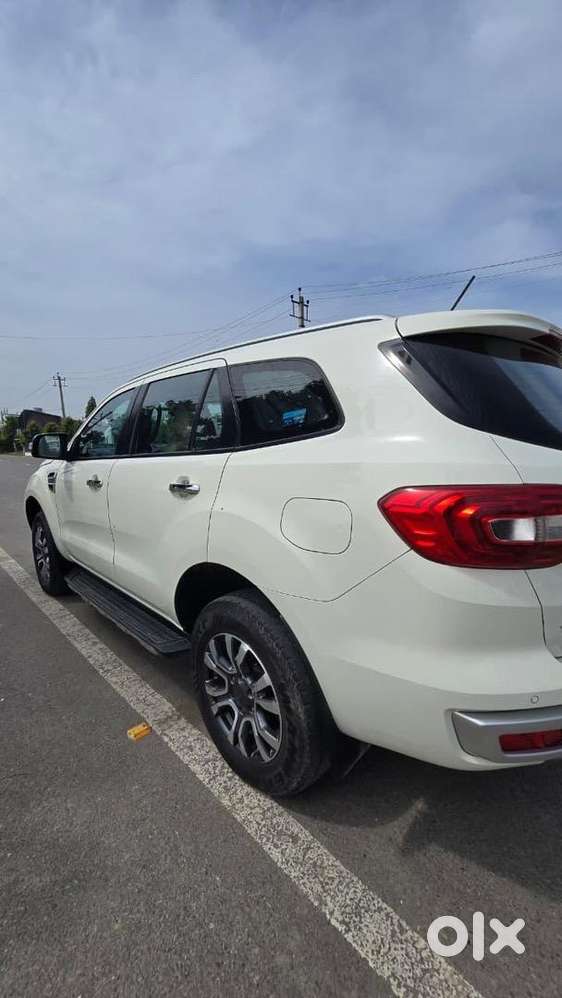 Ford Endeavour 2021 Diesel Well Maintained