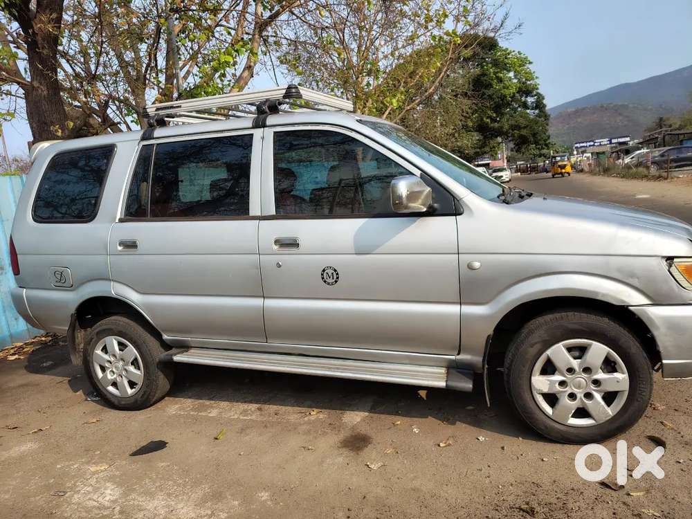Chevrolet Tavera 2015 Diesel Well Maintained