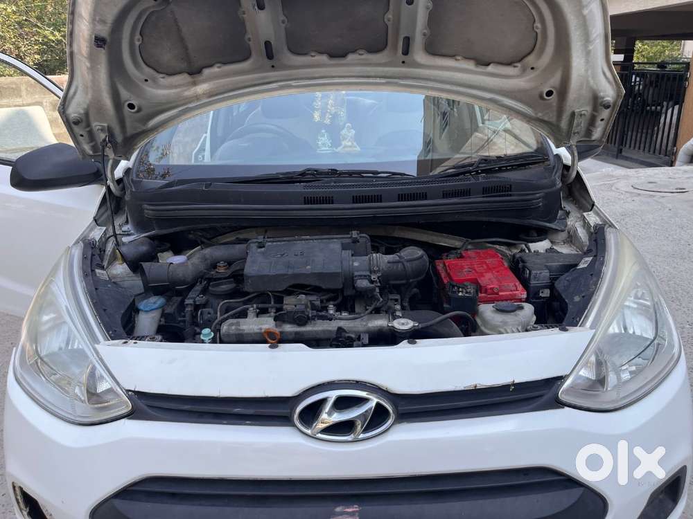 Hyundai Xcent 2018  Yellow Plate  Good Mileage  Immediate Sale