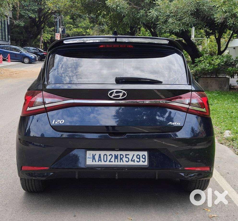 Hyundai New I20 1.2 Asta (o) Ivt, 2021, Petrol