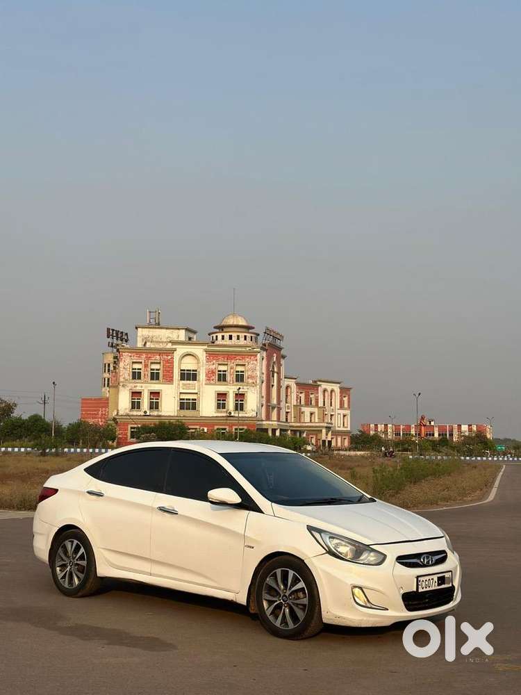 Hyundai Fluidic Verna 2015 Diesel Well Maintained