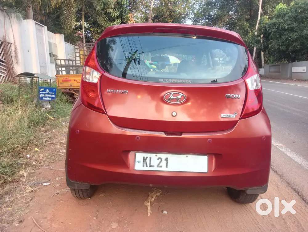 Hyundai Eon Magna 2012