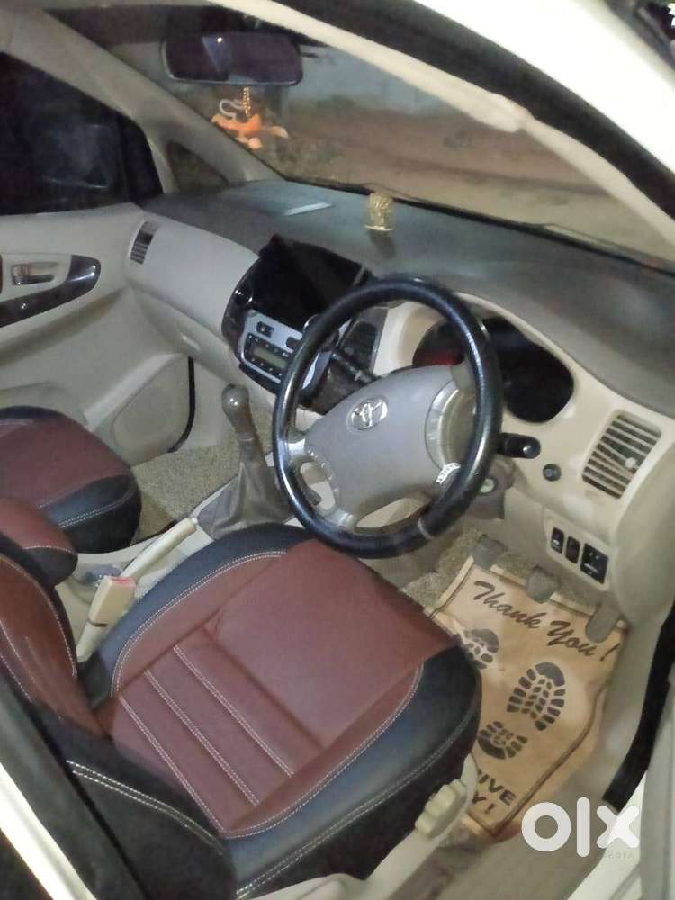 Toyota Innova 2011 Diesel Well Maintained