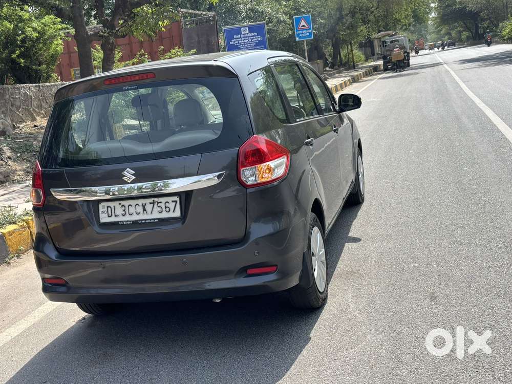 Maruti Suzuki Ertiga 1.4 Vxi Cng Anniversary Edition, 2016, Cng & Hy..