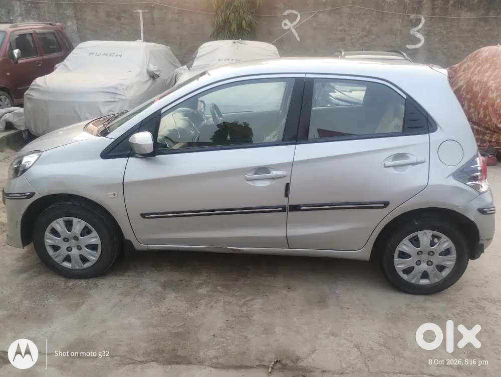 Honda Brio S Top Model Naam Karani Hai Aur Chalani Ha Bss Untouched