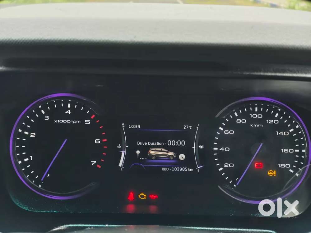 Mahindra Marazzo M8 8str, 2020, Diesel