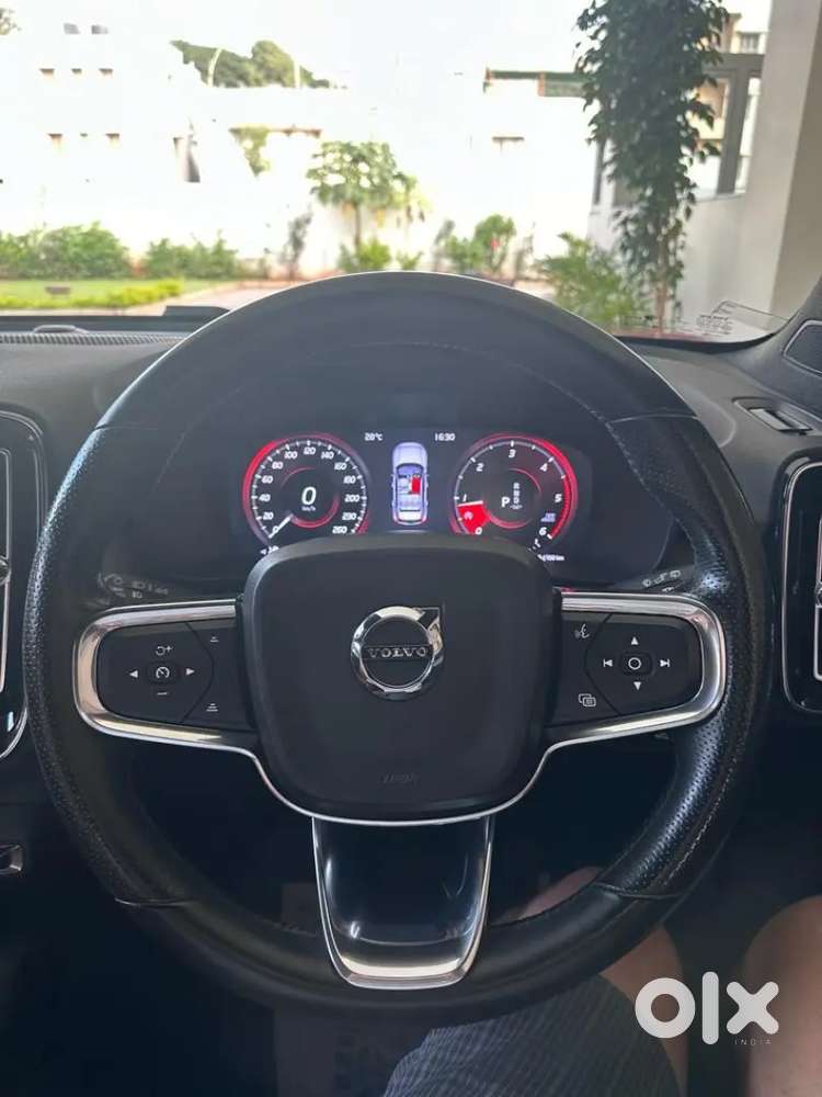 Volvo Xc40 2019 Diesel Well Maintained