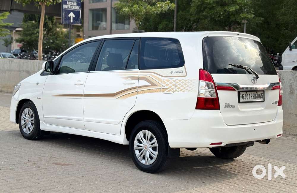 Toyota Innova 2.5 G (diesel) 8 Seater, 2024, Diesel