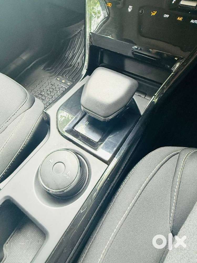 Tata Nexon Creative Plus 1.5 Revotorq Diesel 6 Amt Dt, 2024, Diesel