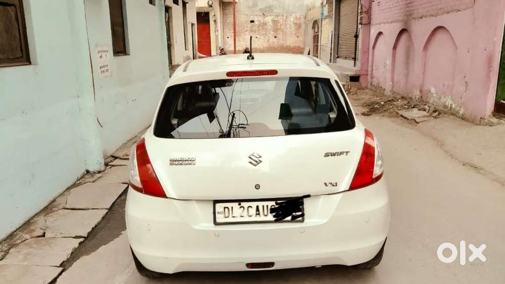Maruti Suzuki Swift 2015 Petrol Well Maintained