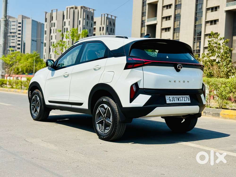 Tata Nexon, 2024, Petrol