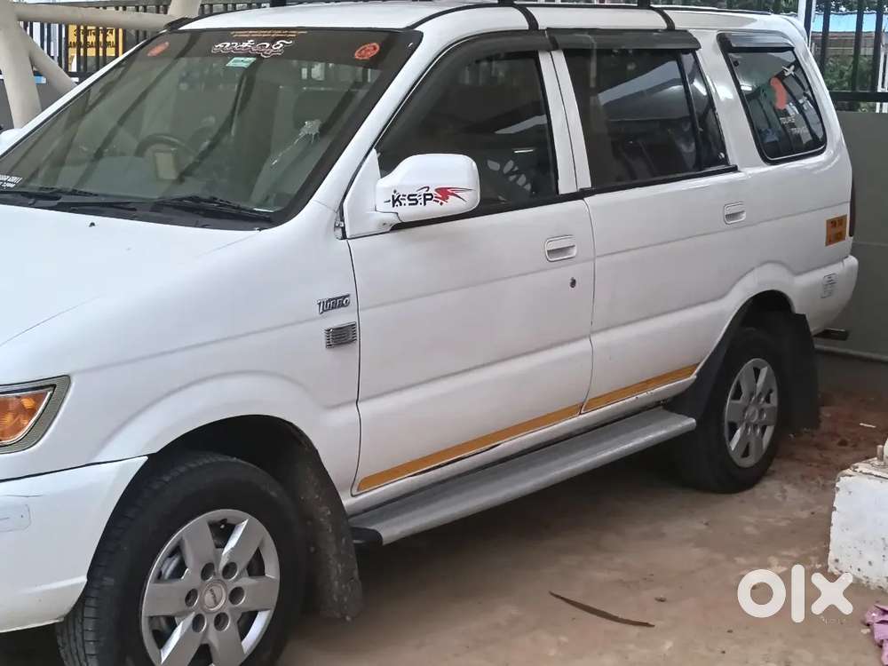 Chevrolet Tavera Ls 9 Seater 2012