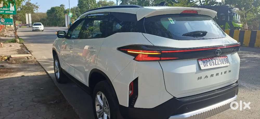 Tata Harrier New Facelift 2025 (without Sunroof)