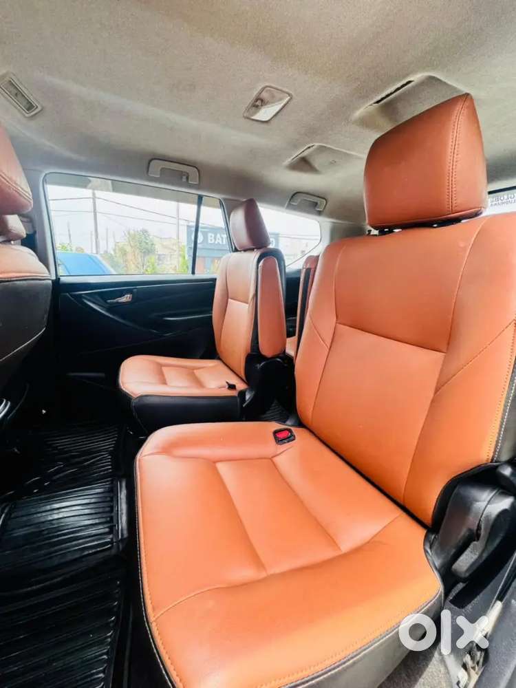 Toyota Innova Crysta 2018