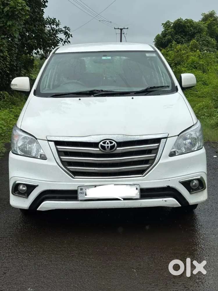 Toyota Innova 2.5 August 2012 Diesel
