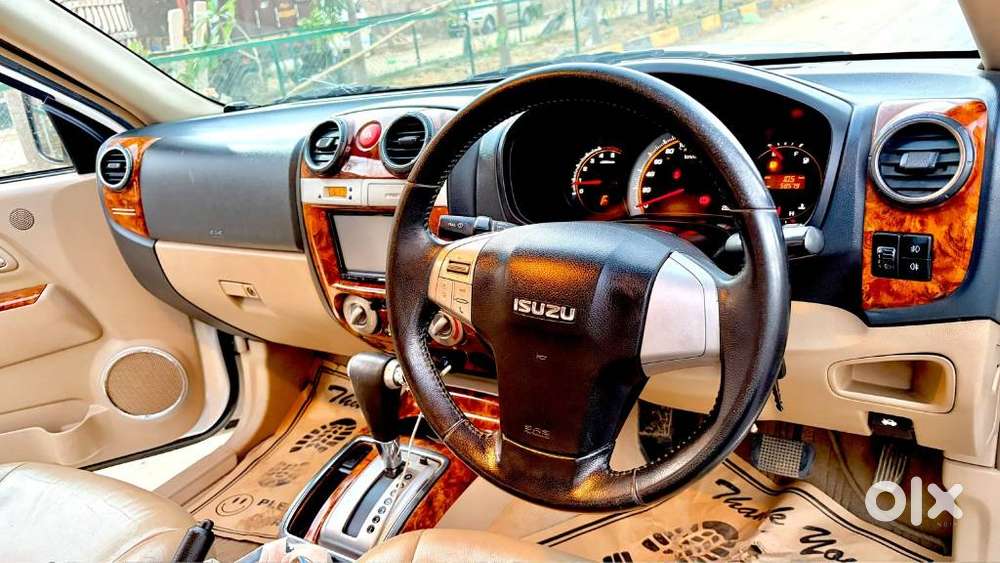 Isuzu Mu 7 4x2 Hipack, 2017, Diesel