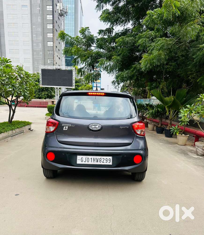 Hyundai Grand I10 Sportz (o) 1.2 At Vtvt, 2018, Petrol