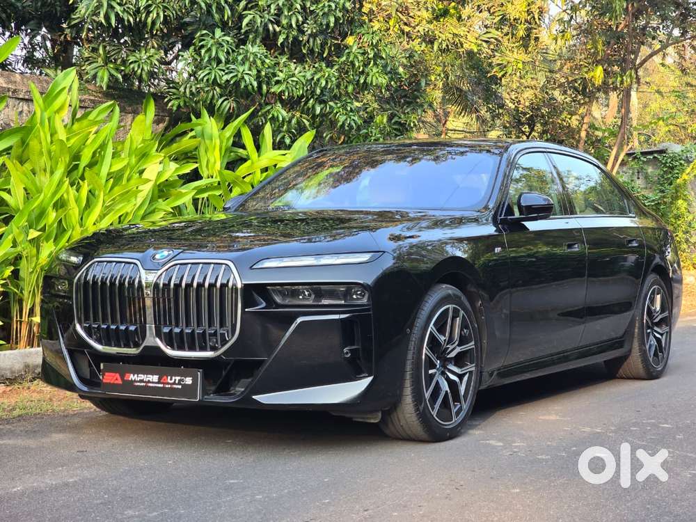 Bmw 7 Series 3.0 740i Sedan, 2023, Petrol