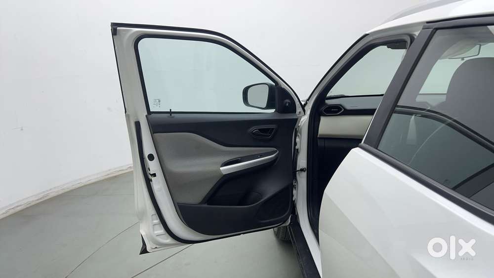 Nissan Magnite 1.0 Xe, 2023, Petrol