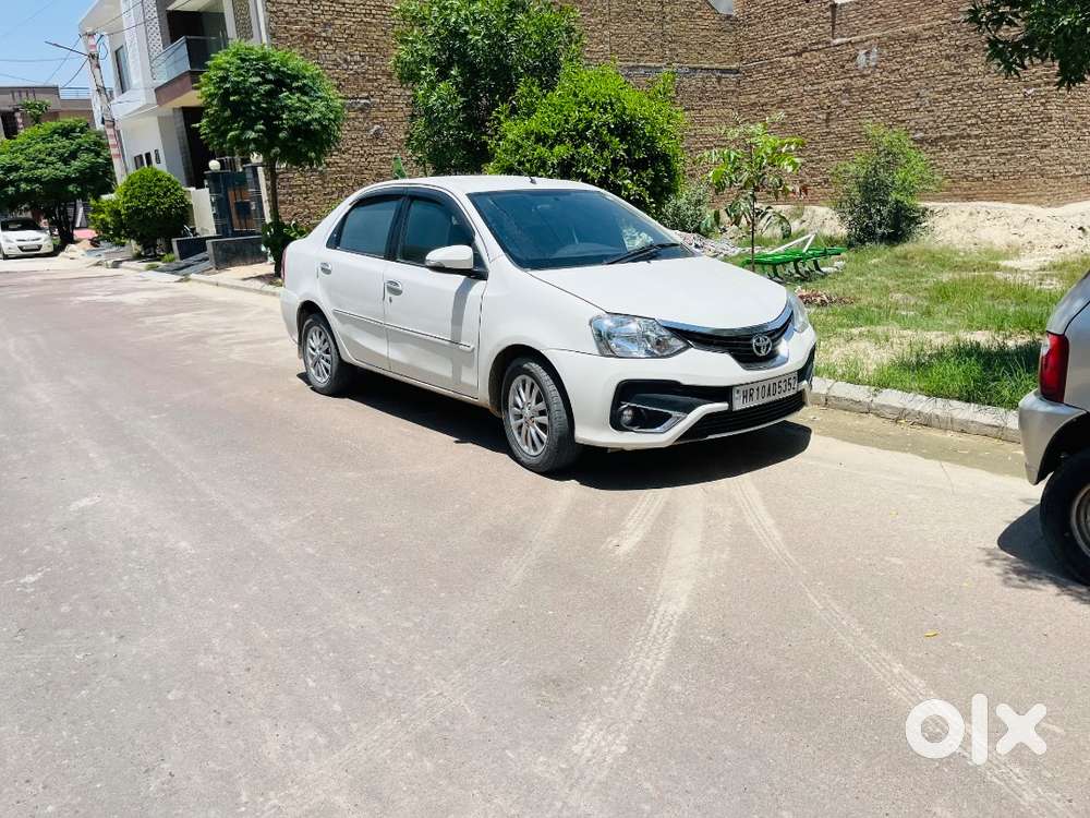 Toyota Etios 2017 Diesel 180000 Km Driven