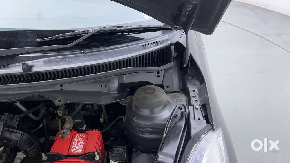 Maruti Suzuki Swift 1.2 Lxi (o), 2016, Petrol
