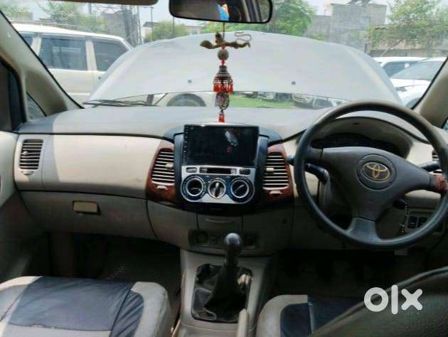 Has A Back Camera ,loud Music System With Touchscreen Display.