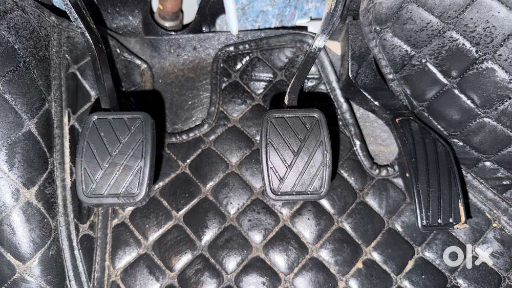 Maruti Suzuki Brezza 1.5 Lxi Smart Hybrid, 2024, Petrol