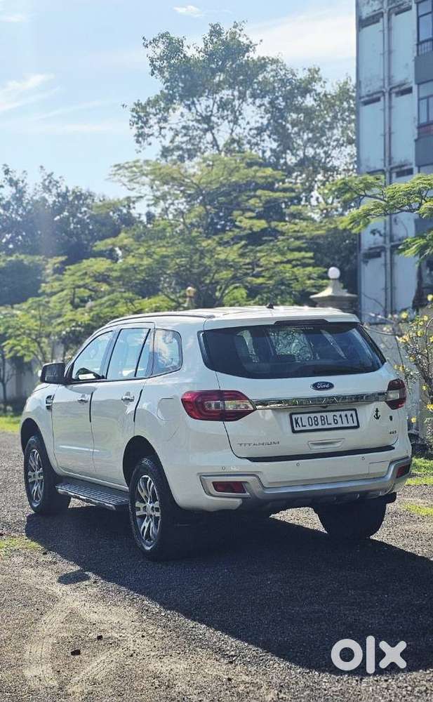 Ford Endeavour 3.2 Titanium Plus 4x4 At, 2016, Diesel