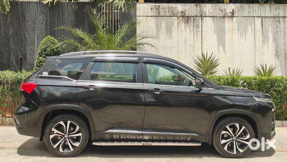 Mg Hector Plus Sharp Pro 1.5 Turbo Petrol Cvt 7 Str, 2023, Petrol