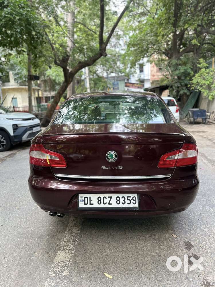 Skoda Superb Elegance 1.8 Tsi At, 2013, Petrol