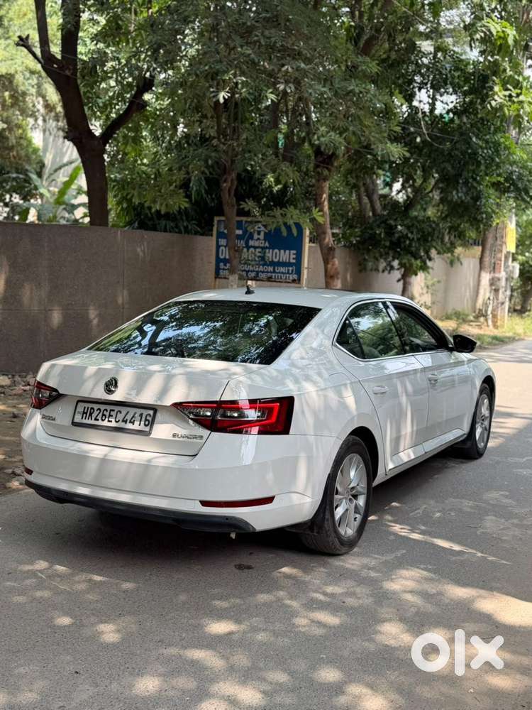 Skoda Superb Lk 2.0 Tdi At, 2019, Diesel