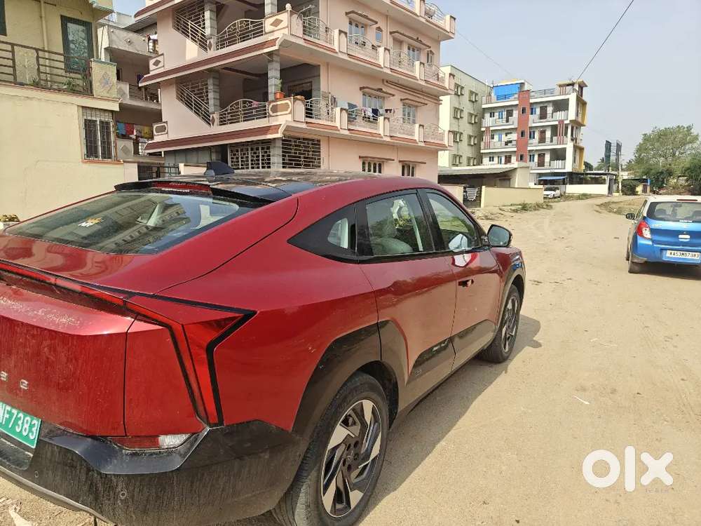 Mahindra Xev 9e 2025 Electric 8850 Km Driven