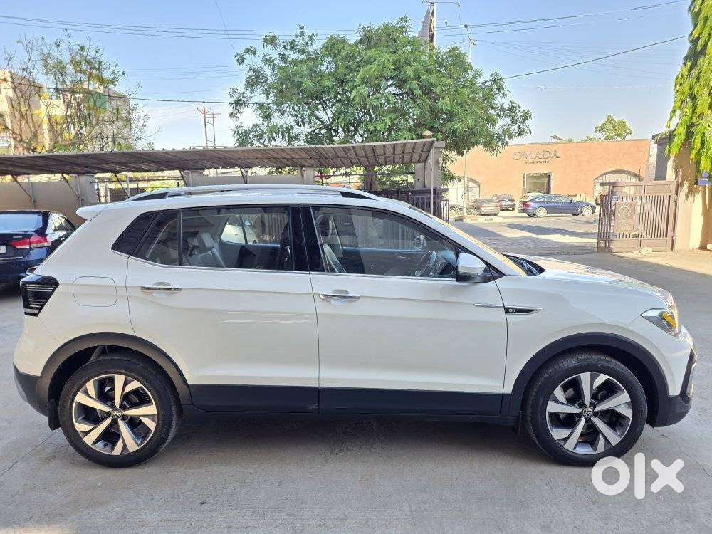 Volkswagen Taigun 1.0 Tsi Topline At, 2022, Petrol