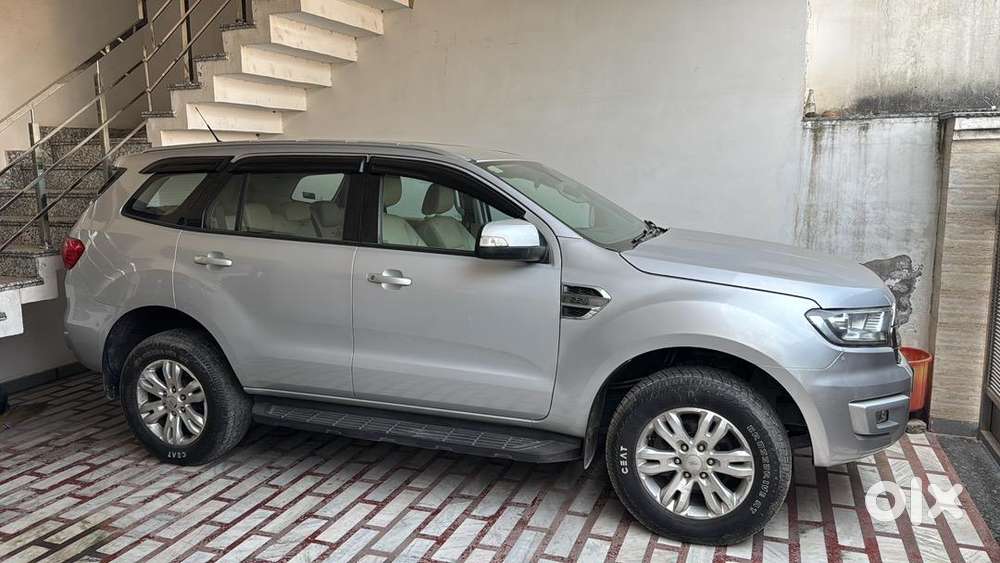 Ford Endeavour 4x4 Manual