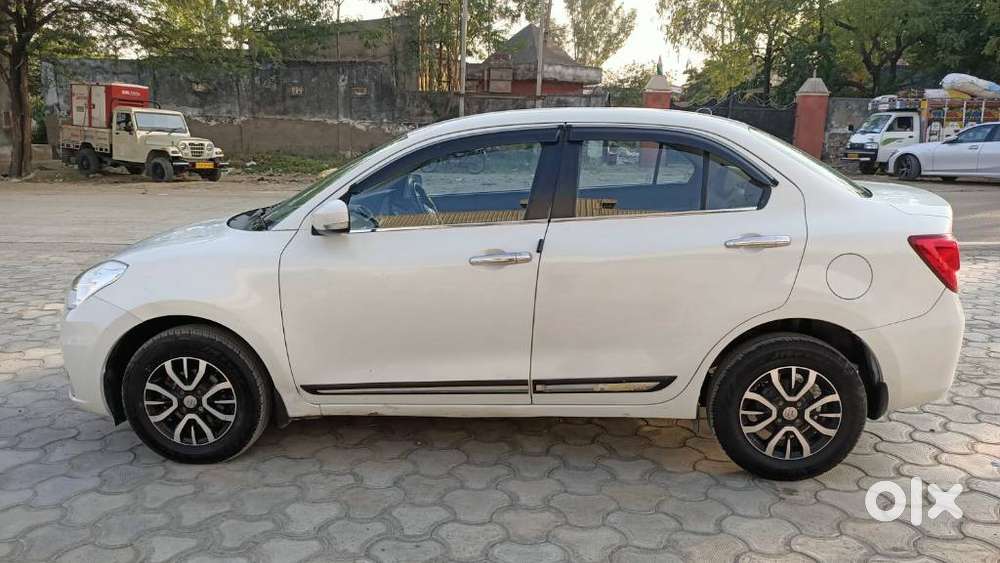 Maruti Suzuki Dzire 1.2 Vxi, 2021, Petrol