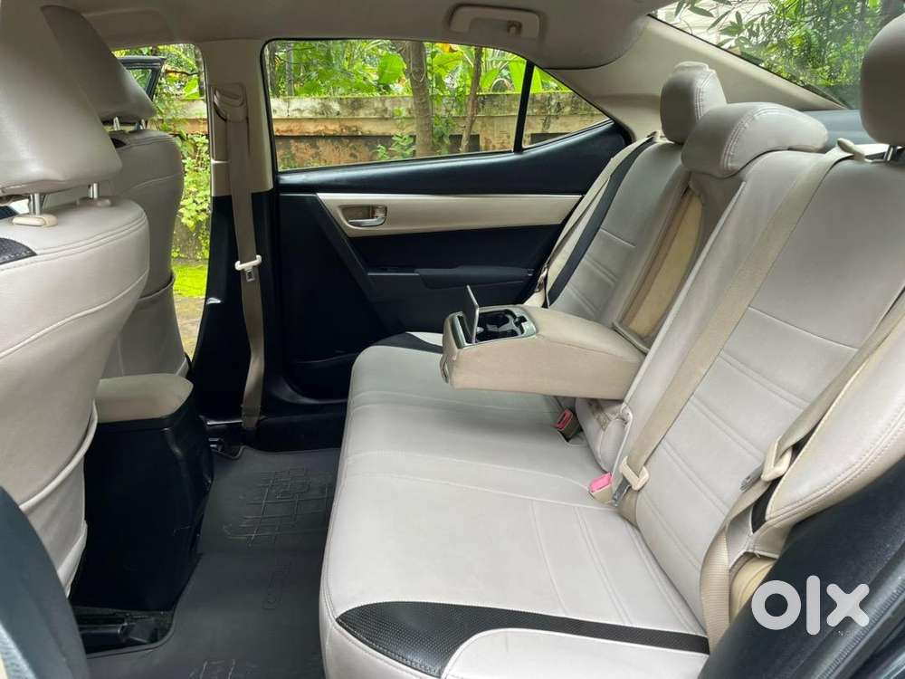 Corolla Altis Diesel G 2014 December Good Condition