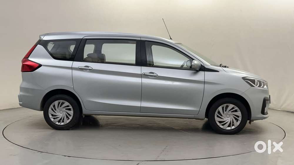 Maruti Suzuki Ertiga Vxi At, 2023, Petrol