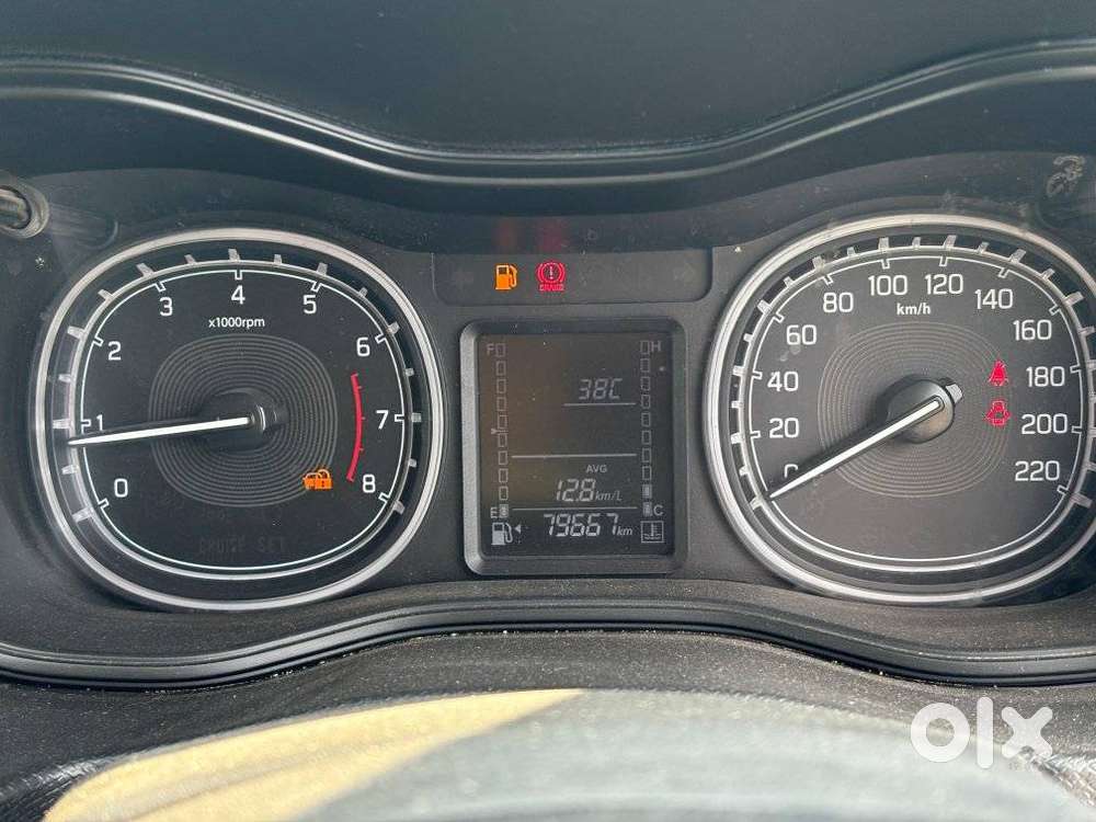 Maruti Suzuki Brezza 1.5 Zxi Smart Hybrid, 2021, Petrol