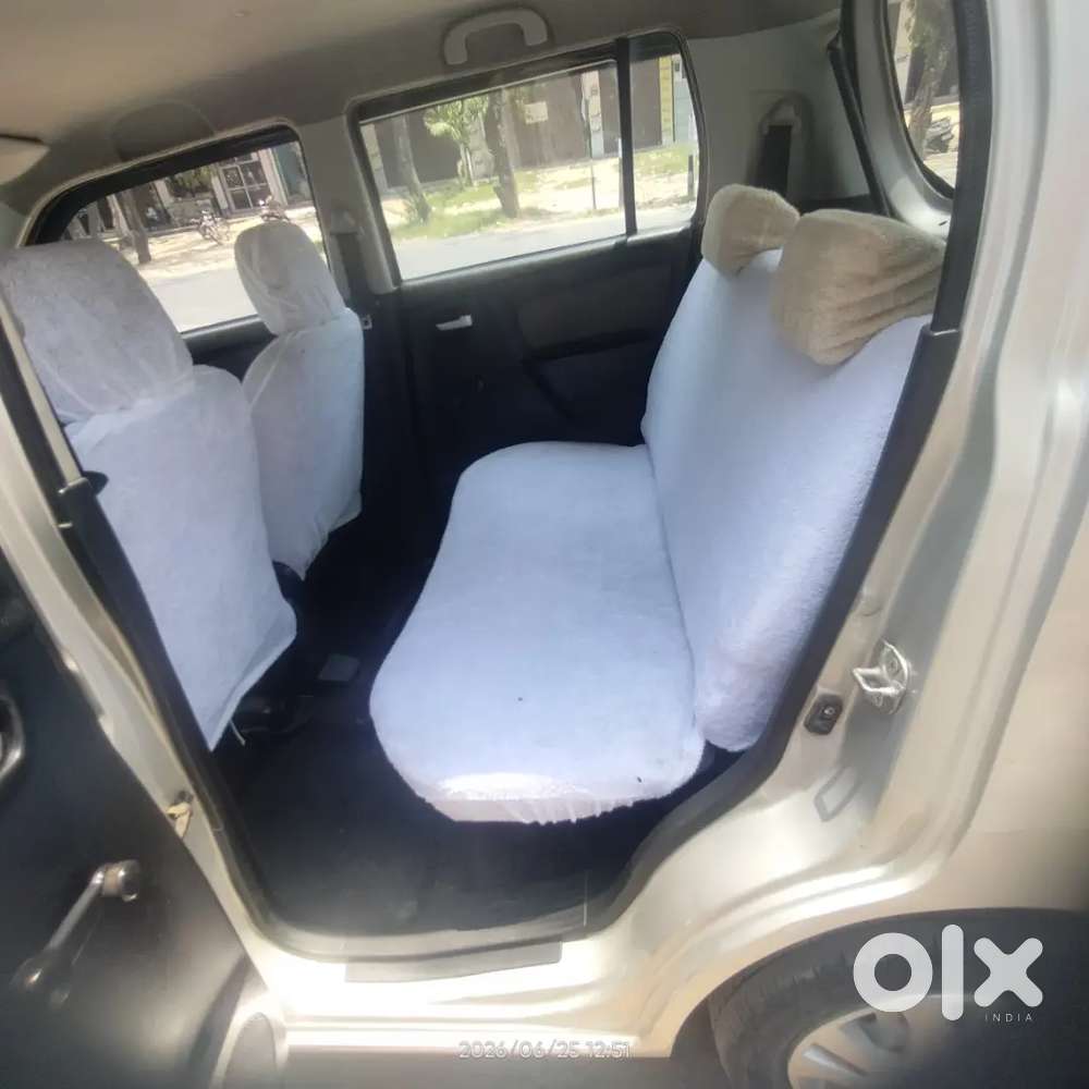 Maruti Suzuki Wagon R 2015 Lxi 1st Owner Good Condition All Function