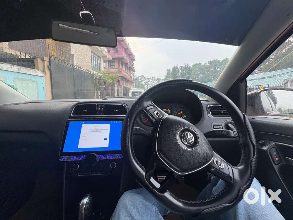 Volkswagen Polo 2015 Petrol Top Model 70000 Km Driven