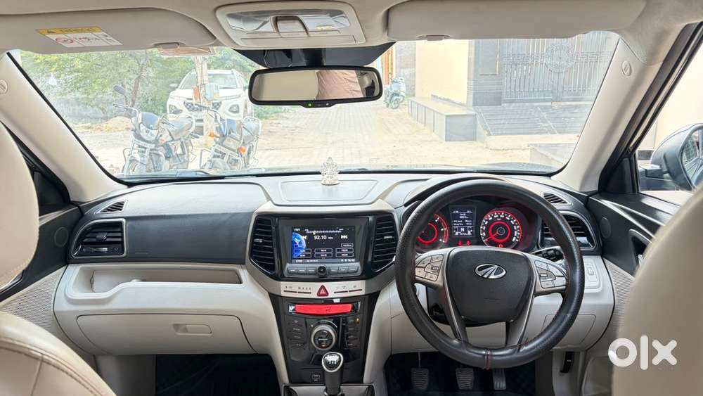 Mahindra Xuv300 W8 (o)diesel Manual 2020