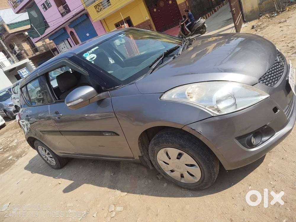 Maruti Suzuki Swift Vxi Cng, 2012, Cng & Hybrids