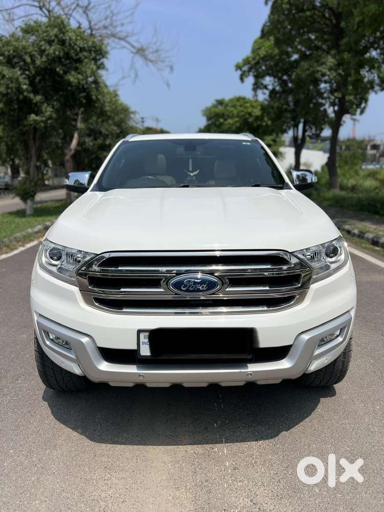 Ford Endeavour 3.2 Titanium At 4x4, 2017, Diesel