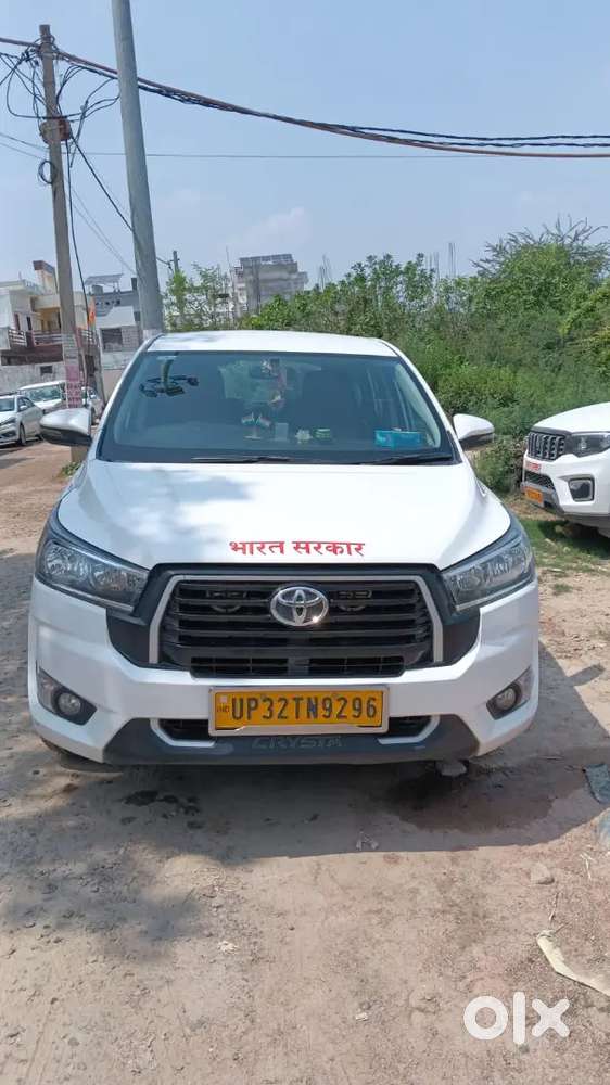 Toyota Innova Crysta