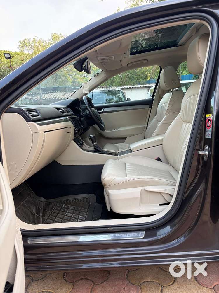 Skoda Superb Style 1.8, 2016, Petrol