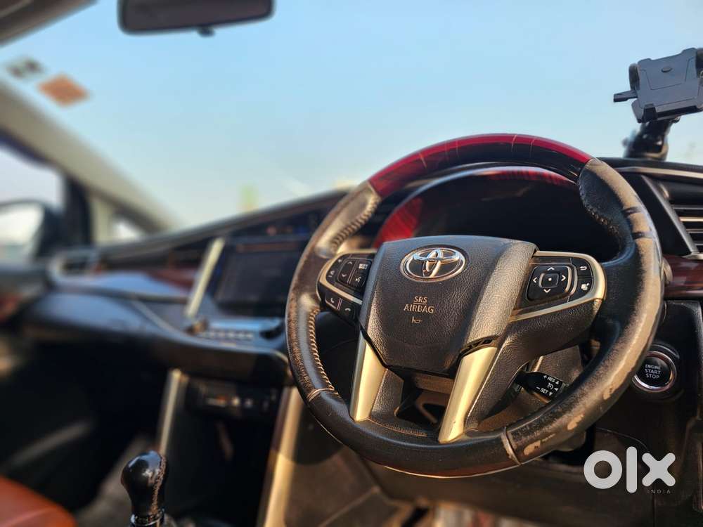 Toyota Innova Crysta